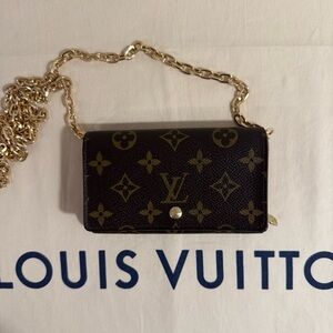 🌸 Louis Vuitton Monogram Tri-fold Wallet 🌸 Crossbody Ready